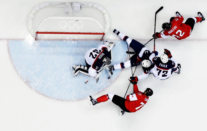 hoquei canada x eua sochi olimpiadas de inverno (Foto: AP)