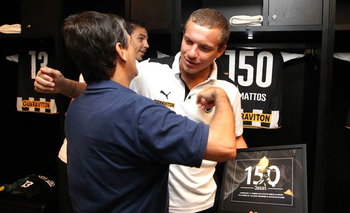 Marcelo Mattos - homenagem 150 jogos (Foto: Satiro Sodré / SS Press)