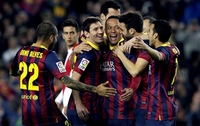 Adriano barcelona gol rayo Vallecano (Foto: Agência Reuters)