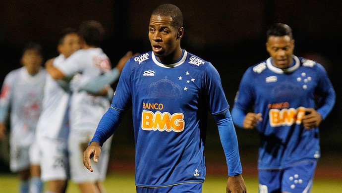 Dedé, Real Garcilaso x Cruzeiro (Foto: AP)