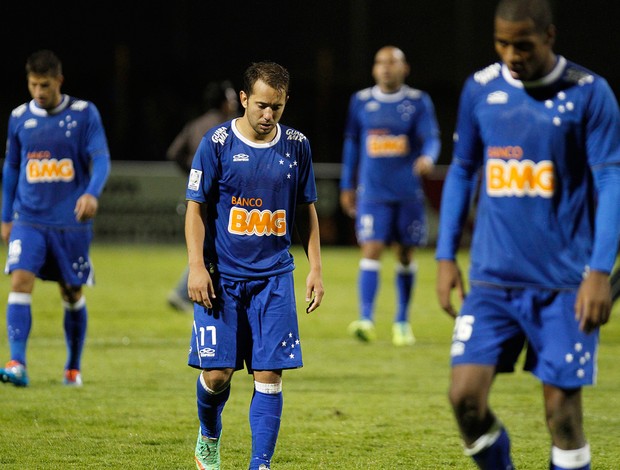 Everton Ribeiro, Real Garcilaso x Cruzeiro (Foto: AP)