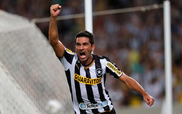 Ferreyra gol Botafogo x San Lorenzo (Foto: Reuters)