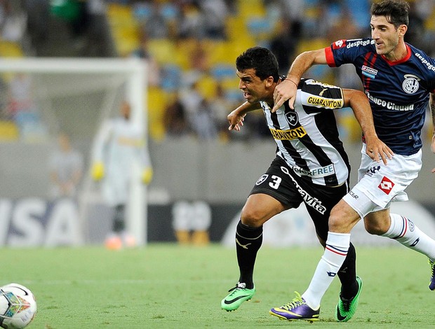 Edilson Botafogo x San Lorenzo (Foto: Dhavid Normando / Futura Press)