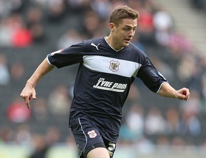 Robbie Rogers na partida do Stevenage (Foto: Getty Images)