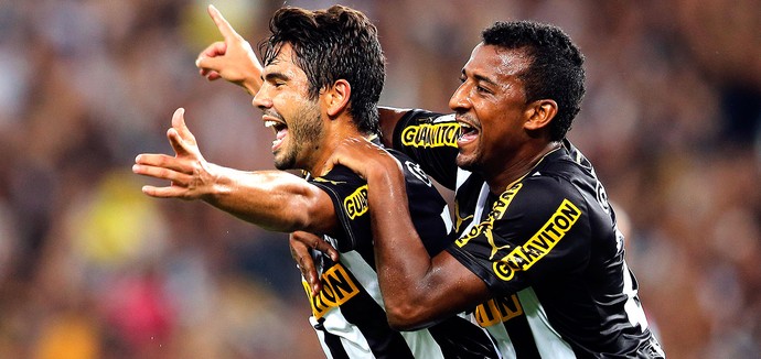 Henrique comemoração jogo Botafogo e Deportivo Quito (Foto: Reuters)