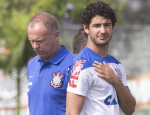 pato mano menezes corinthians treino (Foto: Daniel Augusto Júnior/Agência Corinthians)