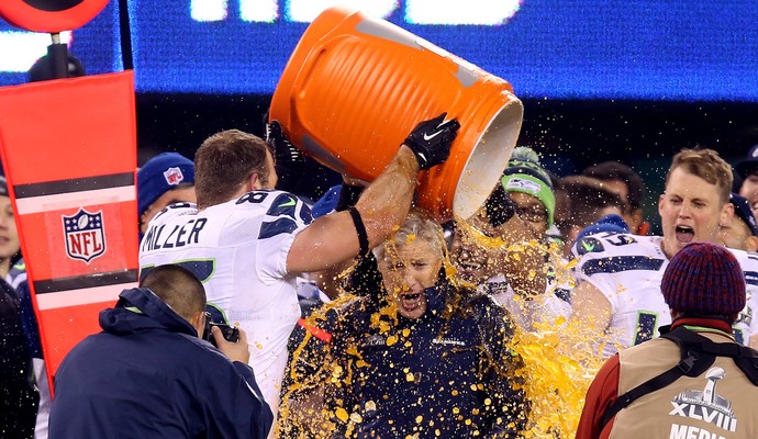 Zach Miller Pete Carroll Denver Broncos x Seattle Seahawks (Foto: Getty Images)