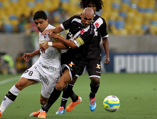 renato guinazu vasco x botafogo (Foto: Vitor Silva / SSPress)