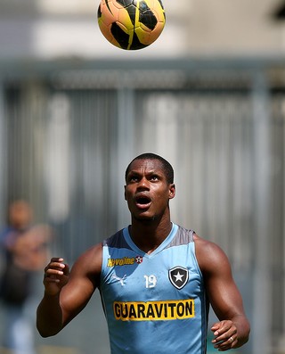 André Bahia botafogo treino (Foto: Satiro Sodré / SSPress)