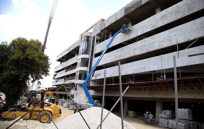 obras estádio Arena da Baixada vistoria Fifa (Foto: EFE)