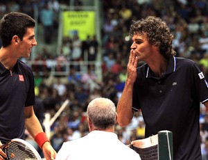 Tênis Djokovic e Guga exibição ginásio do Maracanãzinho (Foto: Agência EFE)