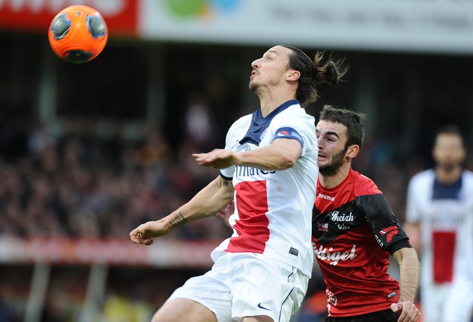 Ibrahimovic, Guingamp x PSG (Foto: AFP)