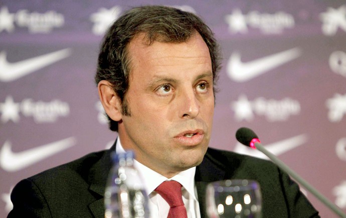 Sandro Rosell presidente do Barcelona coletiva (Foto: EFE)