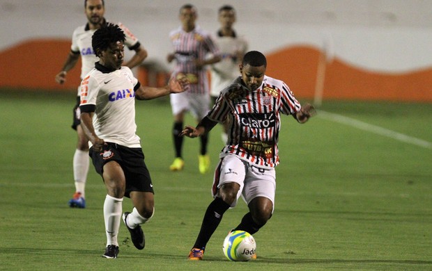 Romarinho, Corinthians x Paulista (Foto: Gustavo Magnusson/Agência Estado)