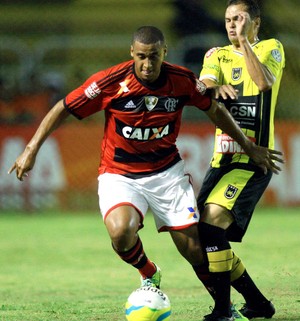 Welinton, Volta Redonda x Flamengo (Foto: Ernesto Carriço/Agência Estado)