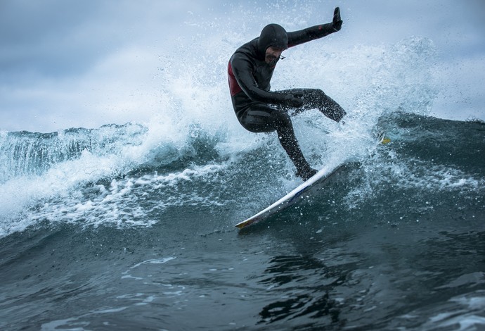 ramon navarro surfe antartida (Foto: Juan Luis De Heeckeren / Red Bull Conten)