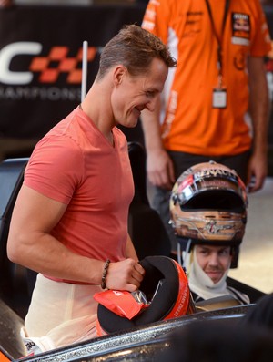 schumacher 2013 alemanha formula 1 pulseira (Foto: AFP)