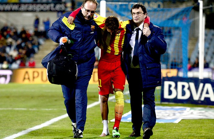 Neymar machucado jogo Barcelona e Getafe (Foto: AFP)