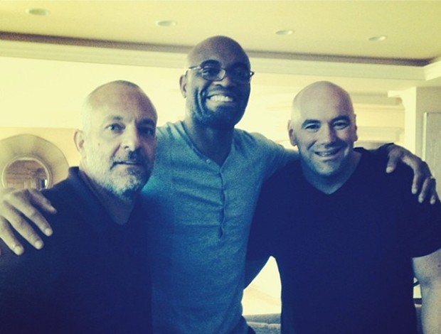 Lorenzo Fertitta, Anderson Silva e Dana White. (Foto: Reprodução / Instagram)