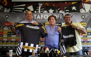 Sergio Landau, Neville Proa e Ayrton Mandarino botafogo (Foto: Vitor Silva / SSPress)