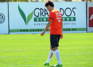 Scocco atacante Inter (Foto: Tomás Hammes / GLOBOESPORTE.COM)