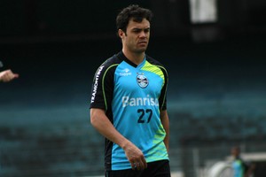 Kleber, atacante do Grêmio (Foto: Diego Guichard)