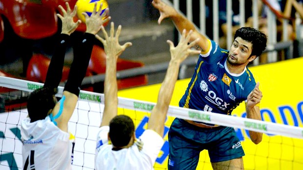 Leandro Vissotto na partida de vôlei do Rio de Janeiro (Foto: Divulgação / Facebook Oficial)