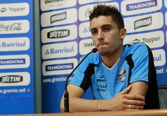 Alex Telles, lateral-esquerdo do Grêmio (Foto: Diego Guichard)