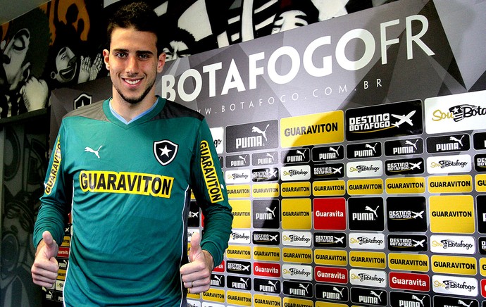 Helton Leite goleiro do Botafogo (Foto: Vitor Silva / SS Press)