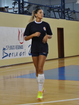 Mari Paraíba treino Barueri (Foto: João Gabriel Rodrigues)