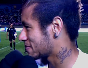 Neymar, tatuagem (Foto: Reprodução SporTV)