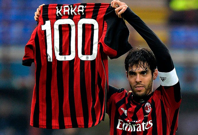 Kaká milan com a camisa 100  (Foto: Agência Reuters)