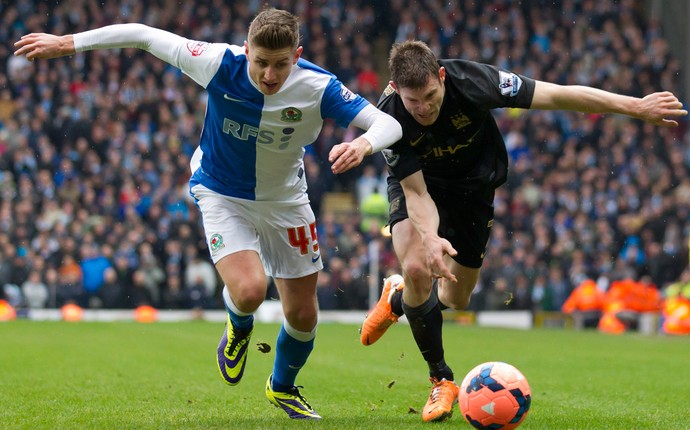 Milner cairney  Blackburn Rovers x Manchester City (Foto: AP)