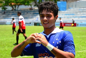 Lucas Kevin Cruzeiro Copinha (Foto: Bruno Castilho/ Divulgação)