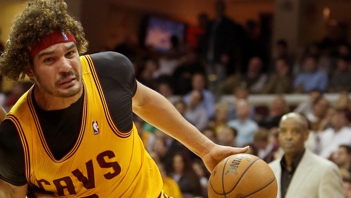 Anderson Varejão, Cleveland Cavaliers x Milwaukee Bucks (Foto: Getty)