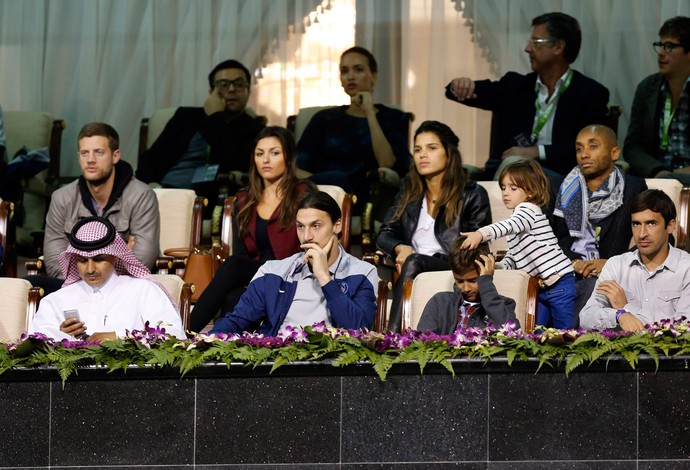 ibrahimovic jogo tênis Nadal (Foto: Reuters)