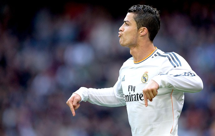 Cristiano Ronaldo comemoração gol Real Madrid contra o Real Sociedad (Foto: Getty Images)