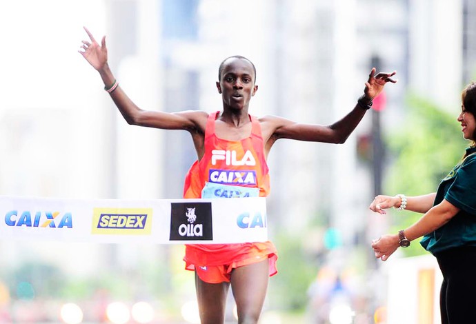 Edwin Kipsang são silvestre (Foto: Marcos Ribolli)