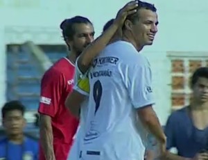 Leandro Damião jogo contra Falcão (Foto: Reprodução SporTV)