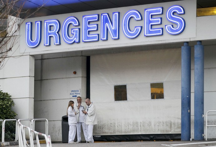 helicoptero Hospital schumacher frança Centre hospitalier de Moûtiers (Foto: Agência Reuters)