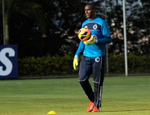 Elisson treino Cruzeiro (Foto: Divulgação/Cruzeiro)