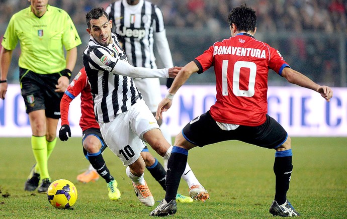 Tevez jogo Juventus contra Atalanta (Foto: Reuters)