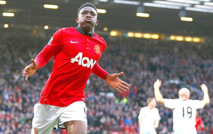 Danny Welbeck comemoração jogo Manchester United contra West Ham (Foto: Reuters)