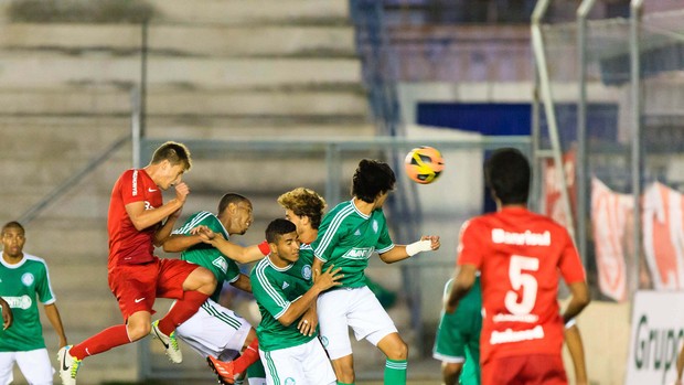 internacional x palmeiras brasileiro sub20 (Foto: Jeferson Guareze/Futura Press)