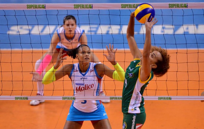 Volei - Osasco x Brasilia, adenizia (Foto: João Pires/FotoJump/Divulgação)