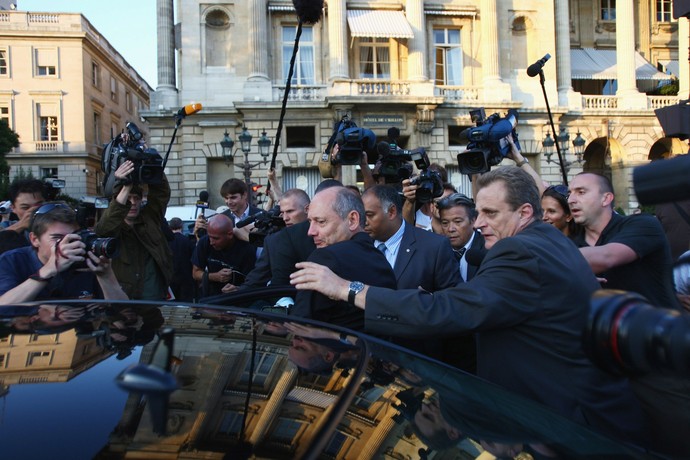 Ron Dennis após depoimento sobre o escândalo do Spygate, em 2007 (Foto: Getty Images)