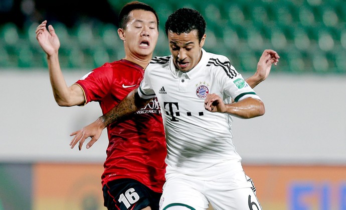 Thiago Alcantara jogo Bayern de Munique e Guangzhou Evergrande (Foto: Ap)