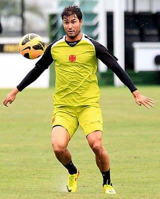 Pedro ken vasco treino (Foto: Marcelo Sadio / Vasco.com.br)