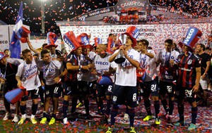 Comemoração San Lorenzo (Foto: Reuters)