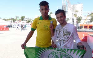 Torcida Raja Casablanca (Foto: Victor Canedo)